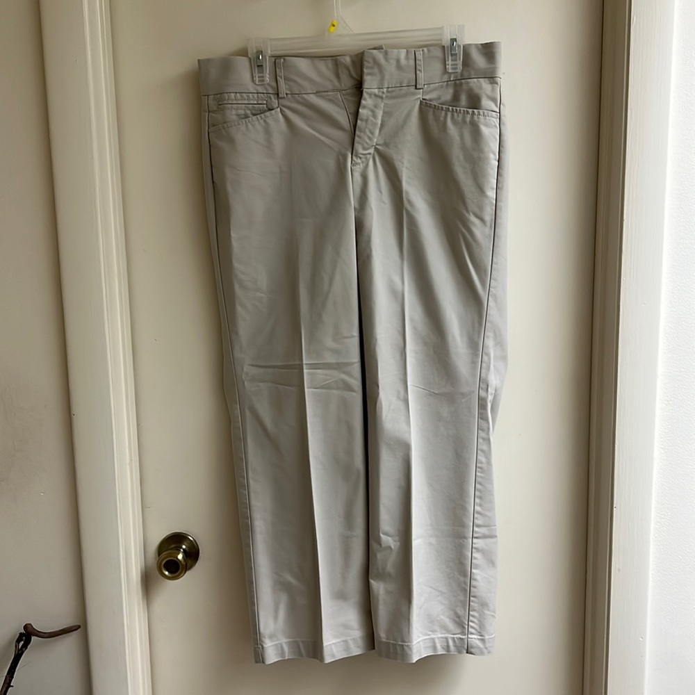 Dockers banish the blah short pants